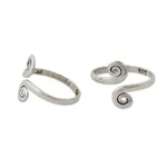 Sterling silver toe rings, 'Luminosity' (pair) - Handcrafted Sterling Silver Toe Rings from India (Pair)