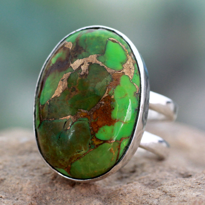 Ring aus Sterlingsilber mit einem Stein - Grüner Verbundring aus türkisfarbenem Sterlingsilber