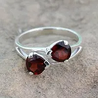 Garnet cocktail ring, 'Encounters'