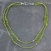 collar de hilo de peridoto - Collar de dos vueltas de peridoto natural hecho a mano