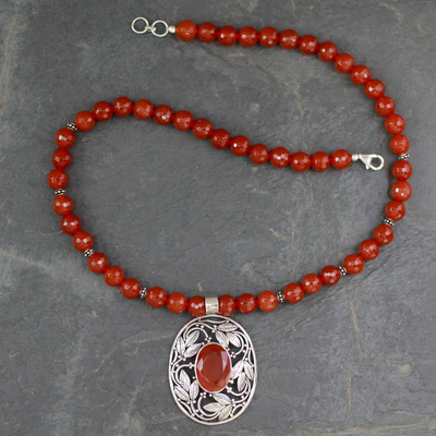 Carnelian and Sterling Silver Necklace  'Mughal Garden' (India)