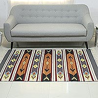Wool dhurrie rug, 'Violet Splendor' (4x6)