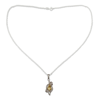Citrin-Blumen-Halskette, 'Bengal Blossom' - 2 Kt. Citrin an einer Halskette aus Sterlingsilber