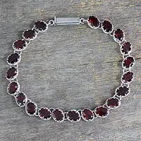 Pulsera de tenis con granate, 'Scarlet Radiance' - Pulsera de tenis con granate de 21 quilates en plata de ley