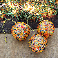 Papier mache ornaments, 'Kashmiri Holiday' (set of 3) - Handmade Round Floral Papier Mache Ornaments (set of 3)