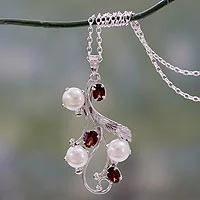 Featured review for Cultured pearl and garnet pendant necklace, Dreamy Blossom