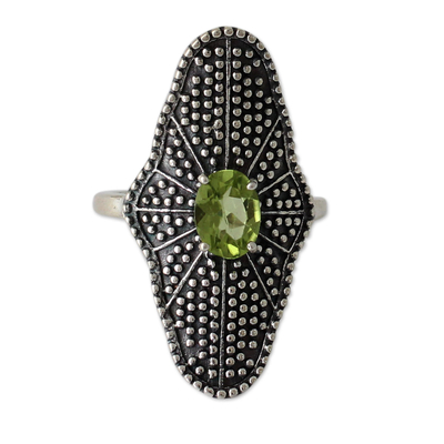 Peridot cocktail ring, 'Starlight Love Expression' - Fair Trade Cocktail Ring with Peridot and Oxidized Silver