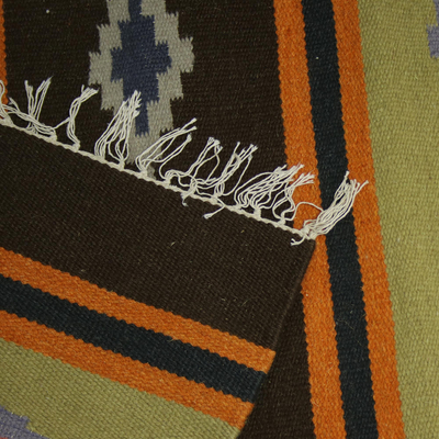 Wool runner, 'Winter Warmth' (2.5x8) - Traditional Hand Loomed Dhurrie Style Runner Rug (2.5x8)