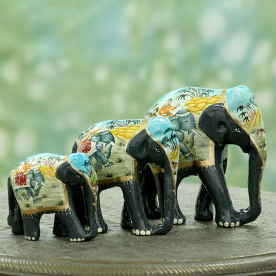 Lacquered wood sculptures, 'Black Elephant Trio' (set of 3) - 3 Artisan Crafted Lacquered Wood Elephant Sculptures