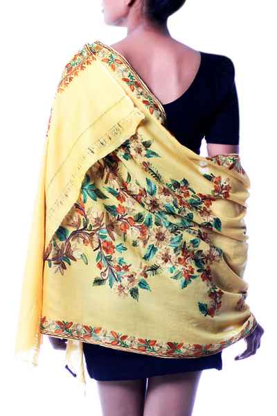 Chal de lana - Chal India Floral Amarillo con Bordado Punto Cadeneta