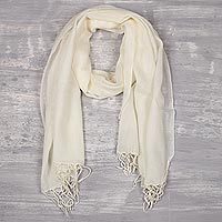 Men's wool scarf, 'Kashmiri Ivory' - Men's Tan Lightweight Ivory Wool Scarf from India