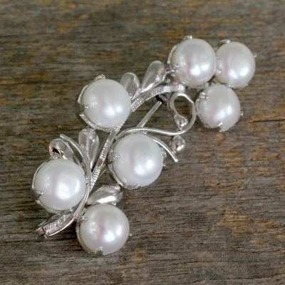 Cultured pearl brooch pin, Love Saga