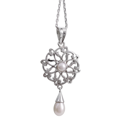 Halskette mit Zuchtperlenanhänger 'Chakra Mandala' - Halskette aus 925er Silber mit weißen Zuchtperlen