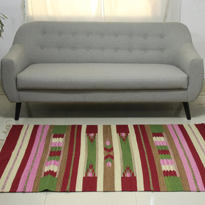 Wool rug, 'Rose Energy' (4x6) - Red and Pink Handwoven Dhurrie Rug with Green Accents