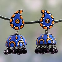 Ohrhänger aus Keramik, 'Blue Paisley' - Handgefertigte Ohrhänger aus Keramik in Blau und Orange