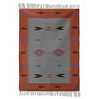 Alfombra de lana, 'Coral Secret' (4x6) - Alfombra geométrica rectangular de lana de coral india tejida a mano (4x6)