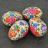 Papier mache decorative eggs, 'Floral Blast' (set of 4) - Hand Crafted Colorful Papier Mache Eggs (Set of 4)