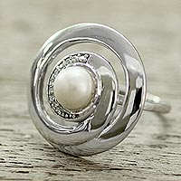Cultured pearl cocktail ring, 'Peaceful Allure' - Contemporary Silver Cultured Pearl Ring with Cubic Zirconia