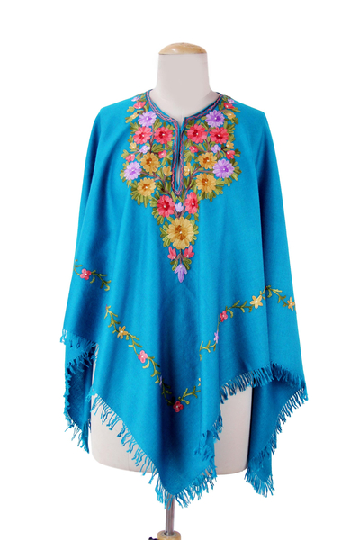 Poncho de lana - Poncho Azul 100% Lana Elaborado Artesanalmente con Bordado Floral