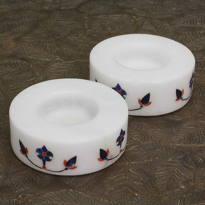 Teelichthalter aus Marmor, (Paar) - Runder Teelichthalter aus Marmor mit blauen Blütenknospen (Paar)