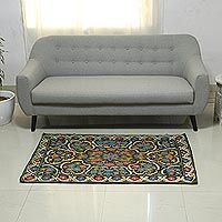 Teppich mit Kettenstichen aus Wolle, „Kashmir Festival II“ (3x5) - Handgefertigter Teppich mit Kettenstichen aus Wolle mit Blumenmuster (3x5)