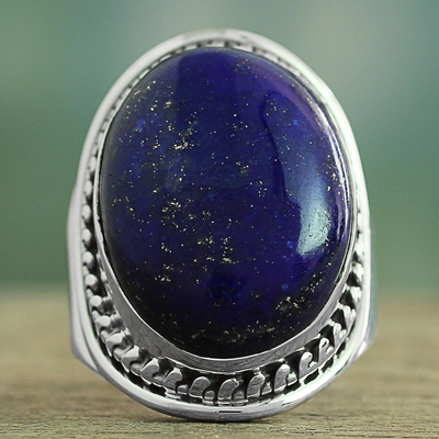 Lapis lazuli single-stone ring, Captivating Blue
