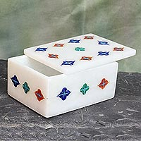 Marble inlaid jewelry box, 'Starry Garden' - Handmade Indian Marble Jewelry Box with Stone Inlay