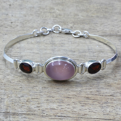 Garnet and chalcedony pendant bracelet, 'Shining Red' - Sterling Silver Garnet and Chalcedony Pendant Bracelet