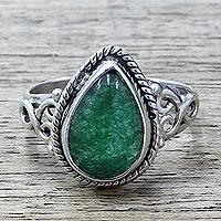 Anillo de cóctel de cuarzo, 'Forest Drop' - Anillo de cóctel de plata de ley de cuarzo verde en forma de lágrima