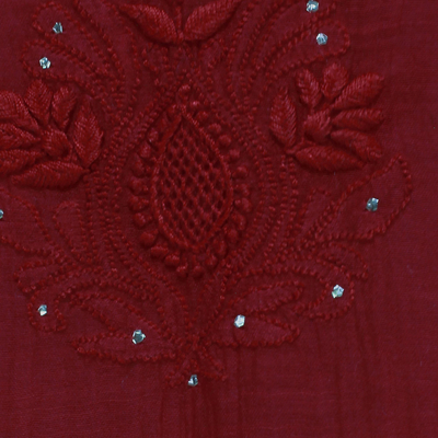 Schal aus Baumwoll- und Seidenmischung, „Crimson Romance“ – handbestickter Schal aus Baumwoll- und Seidenmischung in Crimson