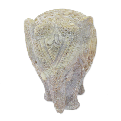 Estatuilla de esteatita, 'Elefante Real' - Estatuilla de elefante de esteatita tallada a mano en la India