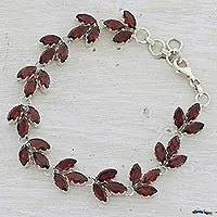 Pulsera de tenis de granate, 'Autumn Air' - Pulsera de tenis de granate y plata de ley de la India