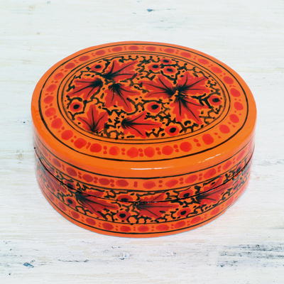 Caja decorativa de papel maché, 'Serene Delight' - Caja decorativa de papel maché naranja y rojo de la India
