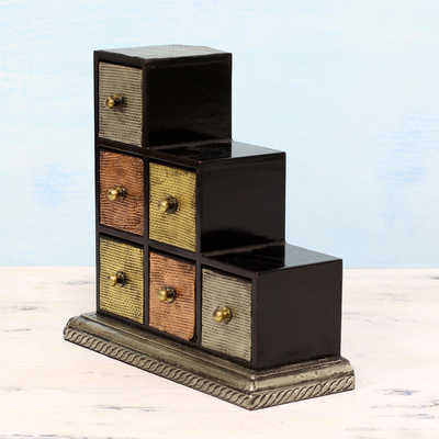 Mini-Kommode aus Holz und Aluminium - Kunsthandwerklich gefertigte dekorative Repousse-Box aus Indien