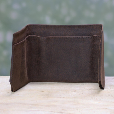 Men's leather wallet, 'Chestnut Trifold' - Handcrafted Trifold Chestnut Brown Men's Leather Wallet