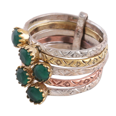 Ring mit mehreren Steinen aus grünem Onyx - Ring aus grünem Onyx und Sterlingsilber aus Indien