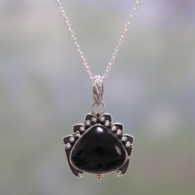 Onyx pendant necklace, Mysterious Allure