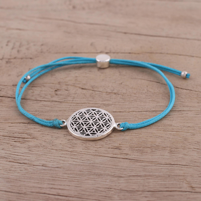 Sterling silver pendant bracelet, 'Starry Seeds in Sky Blue' - Sterling Silver Circular Bracelet in Sky Blue from India