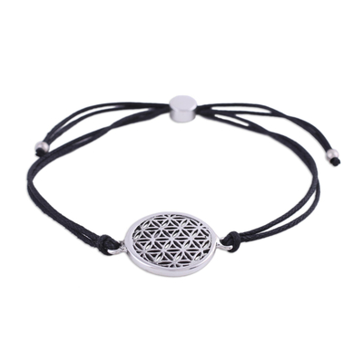 Sterling silver pendant bracelet, 'Starry Seeds in Black' - Sterling Silver Circular Bracelet in Black from India