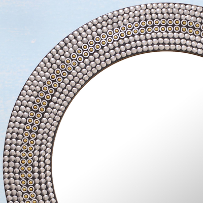 Espejo de pared de mosaico de hierro - Espejo de pared circular de metal brillante de la India
