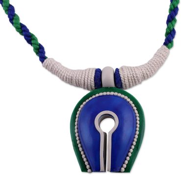 Collar colgante de cerámica - Collar con colgante de cerámica y algodón hecho a mano de la India
