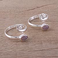 Anillos para los dedos de los pies de cuarzo rosa, 'Pink Curl' (par)