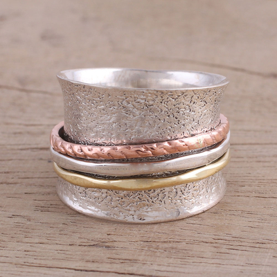 Sterling silver meditation spinner ring, 'Stylish Textures' - Sterling Silver India Meditation Ring with Copper and Brass