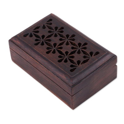 Caja decorativa de madera, 'Floral Subtlety' - Caja decorativa de madera floral hecha a mano de la India