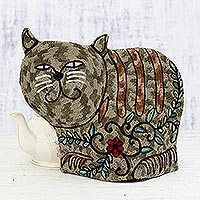Acogedor de té de lana, 'Gato encantador en gris' - Acogedor de té de lana bordado Aari en forma de gato en gris de la India