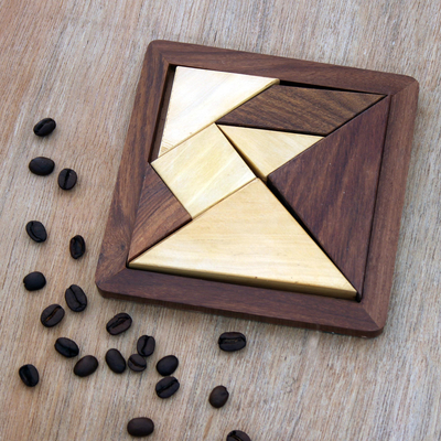 Holzpuzzle - Handgefertigtes geometrisches Holzpuzzle aus Indien