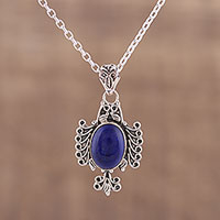 Collar colgante de lapislázuli, 'Plumaje real' - Collar colgante ovalado de lapislázuli de la India