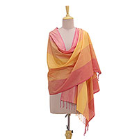 Mantón de seda, 'Sunset Over India' - Mantón de seda amarillo y naranja tejido a mano de la India