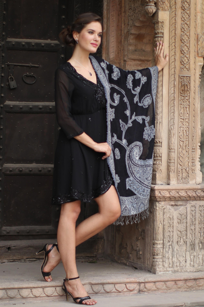 Wool jamawar shawl, 'Alluring Lapis' - Artisan Handmade 100% Wool Reversible Floral Shawl India