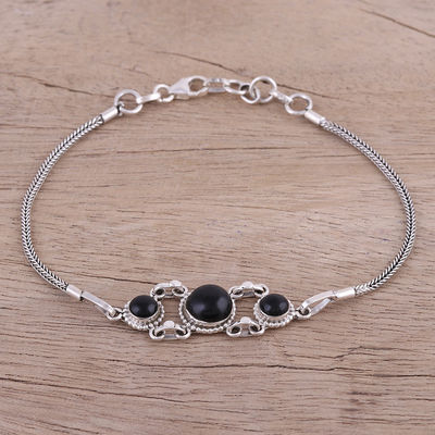 Onyx pendant bracelet, 'Bridge to Delhi' - Onyx Pendant Bracelet with Sterling Silver Foxtail Chain